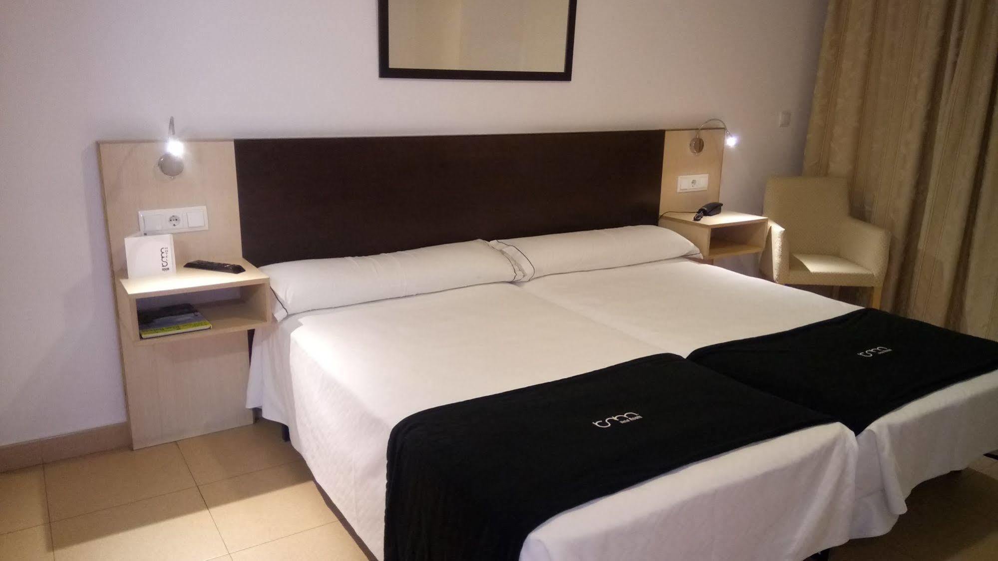 Hotel Room Pontevedra Exteriér fotografie
